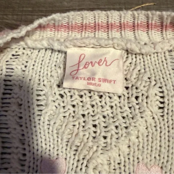 Taylor Swift Lover Oversized Button Front Cardigan M/L - Picture 8 of 8